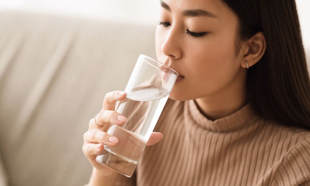 Perlunya Minum Air Putih Yang Cukup Untuk Menjaga Tubuh